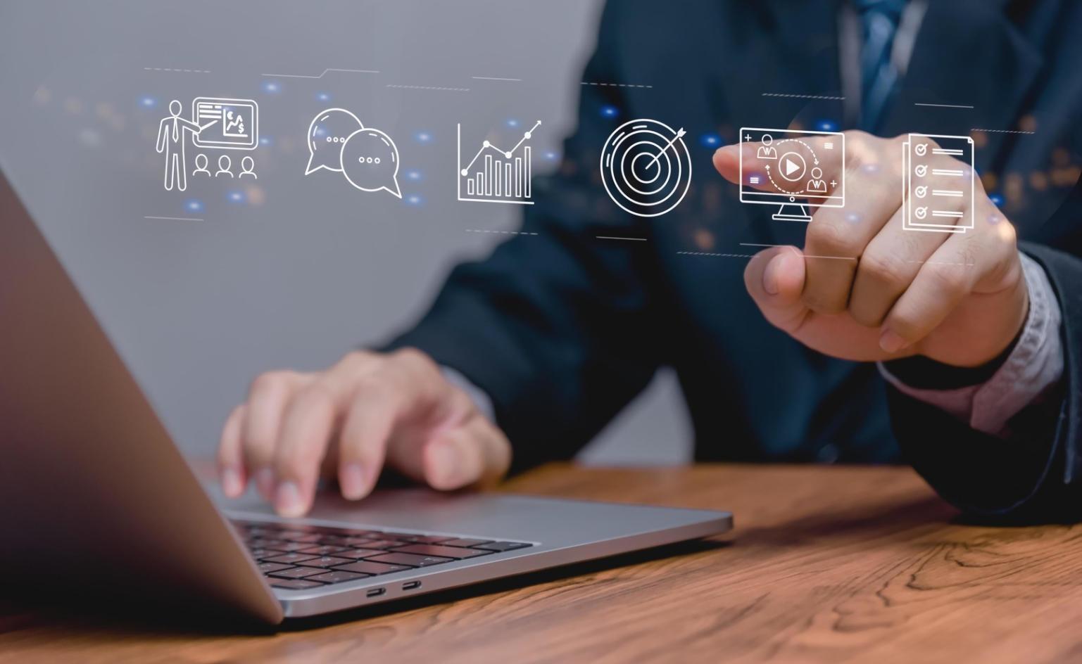 Datenanalyse und Modelltraining im Prozess